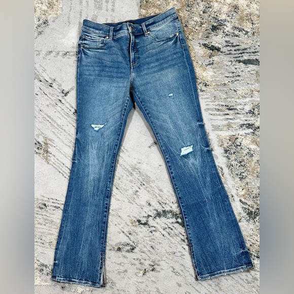 Express Mid Rise Medium Wash Distressed SkyScraper Jeans, Women’s Size 12R. - Picture 2 of 3